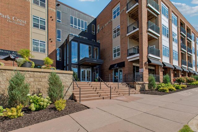 12501 Nicollet Avenue 425, Burnsville, MN 55337