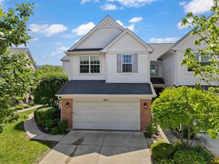 245 Westminster Drive, Bloomingdale, IL 60108
