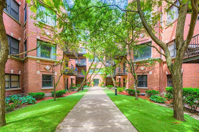 5940 S King Drive 1E, Chicago, IL 60637