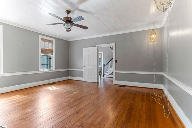 631 Piedmont Golf Course Road, Piedmont, SC 29673