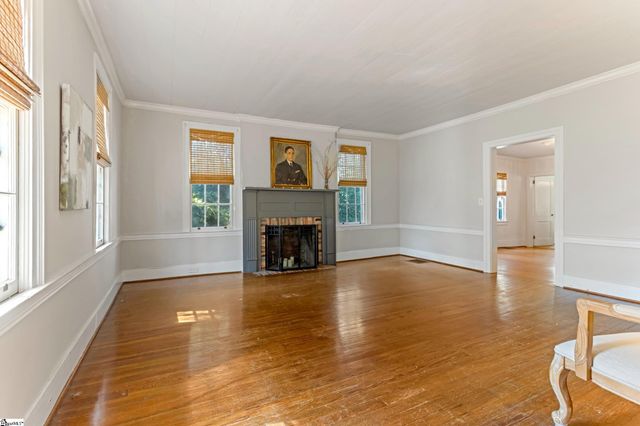 631 Piedmont Golf Course Road, Piedmont, SC 29673