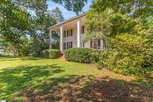 631 Piedmont Golf Course Road, Piedmont, SC 29673