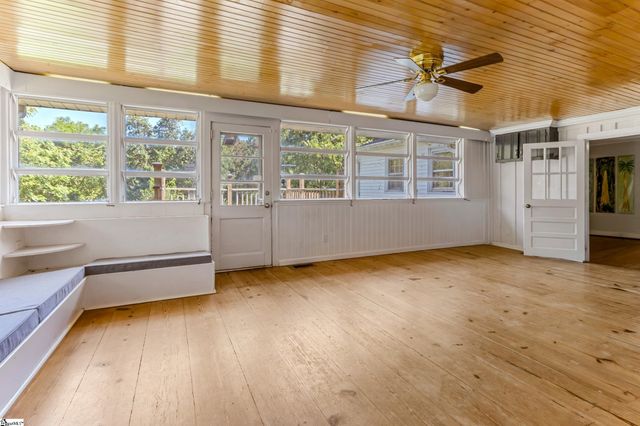631 Piedmont Golf Course Road, Piedmont, SC 29673