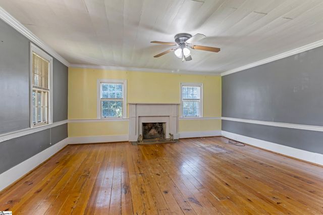 631 Piedmont Golf Course Road, Piedmont, SC 29673