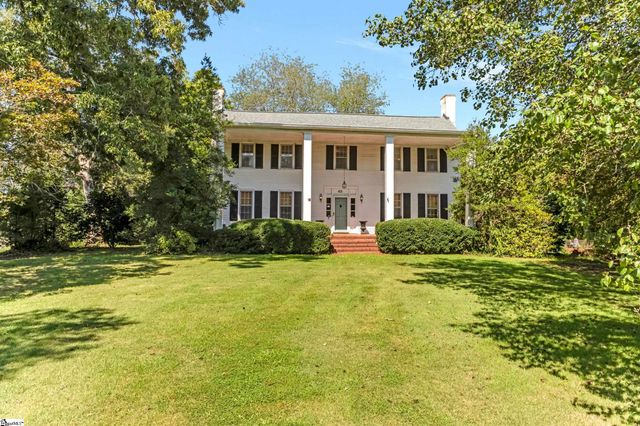 631 Piedmont Golf Course Road, Piedmont, SC 29673