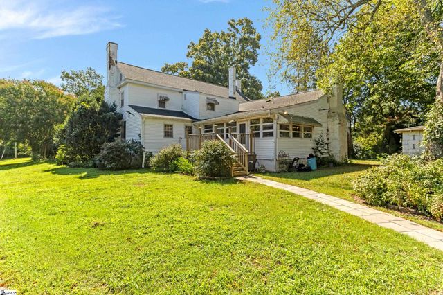 631 Piedmont Golf Course Road, Piedmont, SC 29673