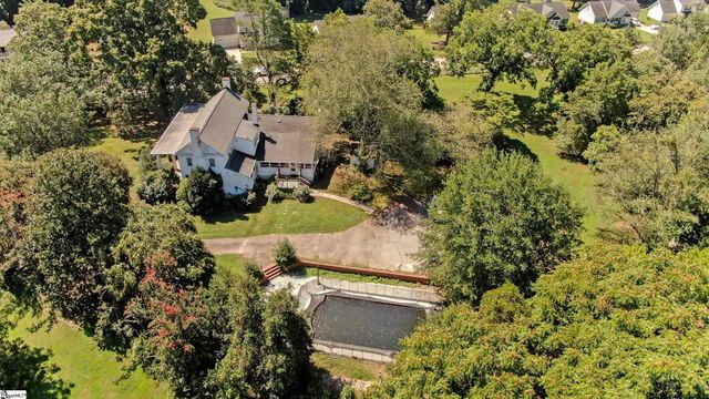 631 Piedmont Golf Course Road, Piedmont, SC 29673