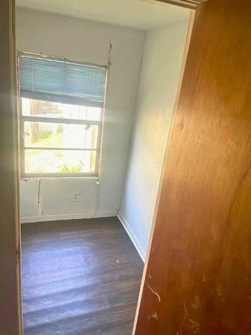 2610 Soledad St, Corpus Christi, TX 78416