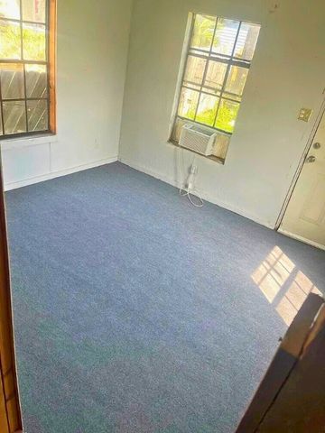 2610 Soledad St, Corpus Christi, TX 78416