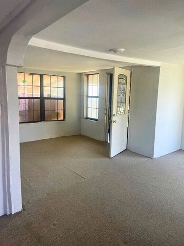 2610 Soledad St, Corpus Christi, TX 78416
