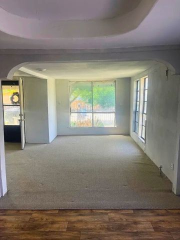 2610 Soledad St, Corpus Christi, TX 78416