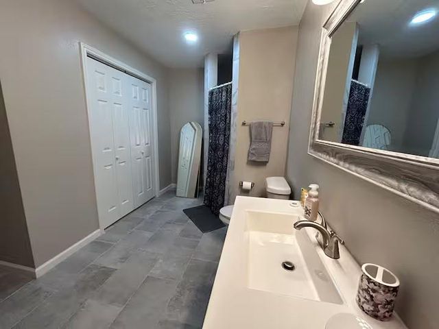 1405 3rd Avenue N, Texas City, TX 77590