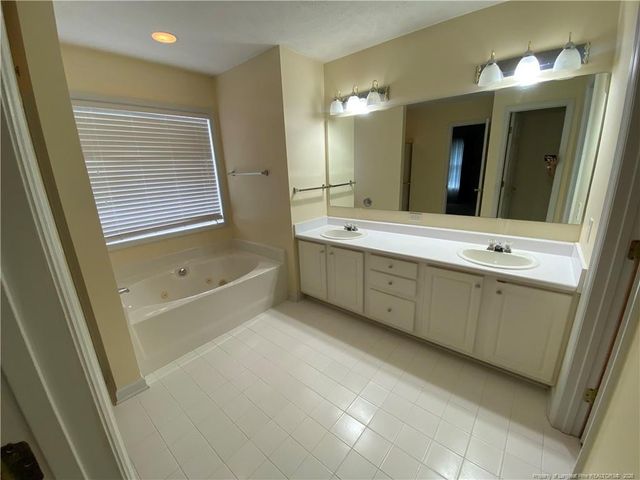 6501 Ryefield Drive, Fayetteville, NC 28314