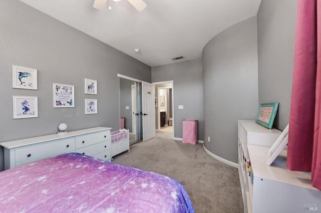612 Pacific Grove Ct, Vacaville, CA 95688