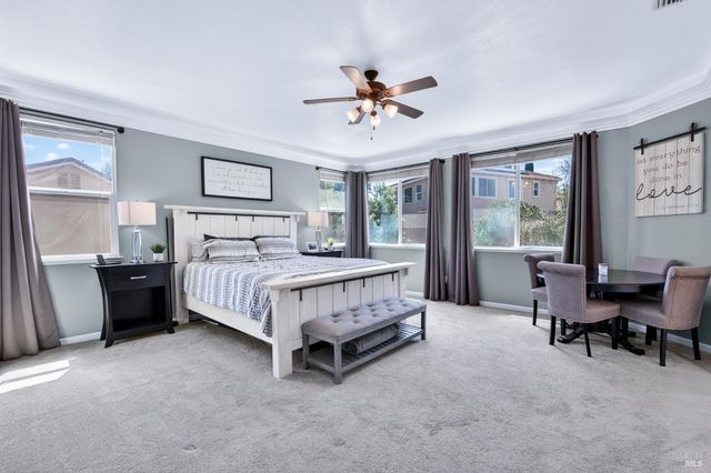 612 Pacific Grove Ct, Vacaville, CA 95688