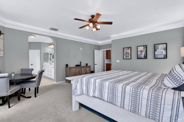 612 Pacific Grove Ct, Vacaville, CA 95688