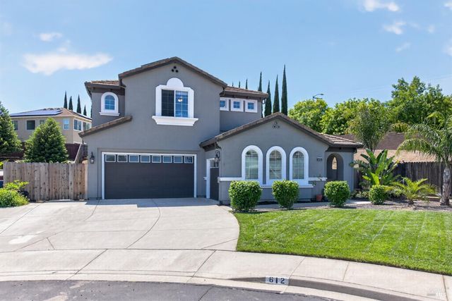 612 Pacific Grove Ct, Vacaville, CA 95688