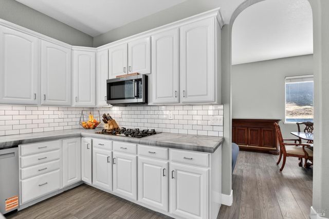 612 Pacific Grove Ct, Vacaville, CA 95688