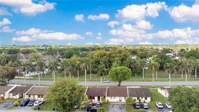 5222 SW 139th Pl, Miami, FL 33175