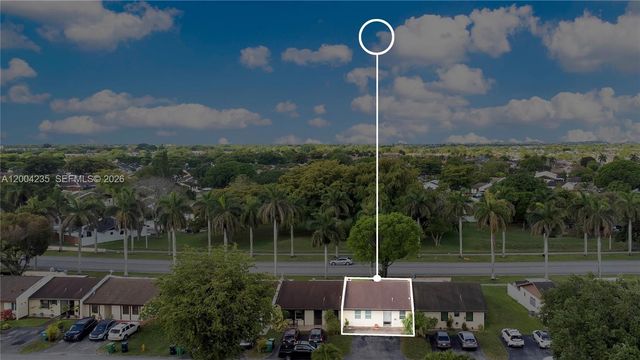5222 SW 139th Pl, Miami, FL 33175