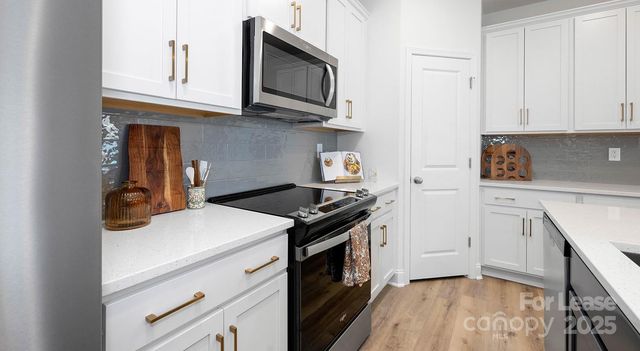 9100 Bluedale Road Beechwood, Charlotte, NC 28216