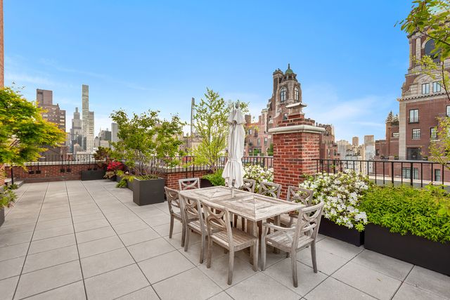 785 Park Ave Apt 4D, New York City, NY 10021