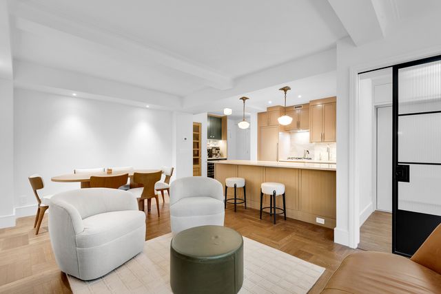 785 Park Ave Apt 4D, New York City, NY 10021