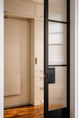 785 Park Ave Apt 4D, New York City, NY 10021