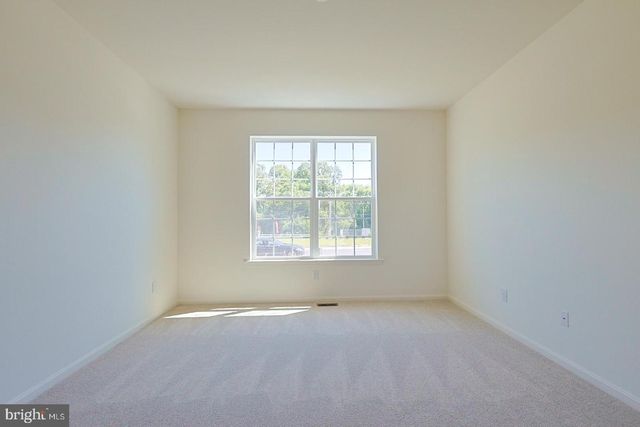 20 CLIFF DR, Felton, DE 19943