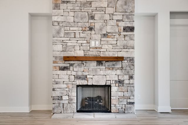 7518 Shoal Mill Point, Fairview, TN 37062