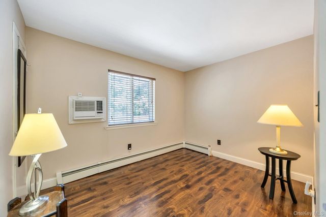 9 Daniel Court, Lake Ronkonkoma, NY 11779