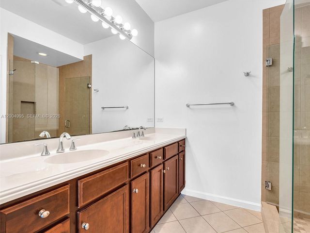 3071 Tortola Way, Cooper City, FL 33024