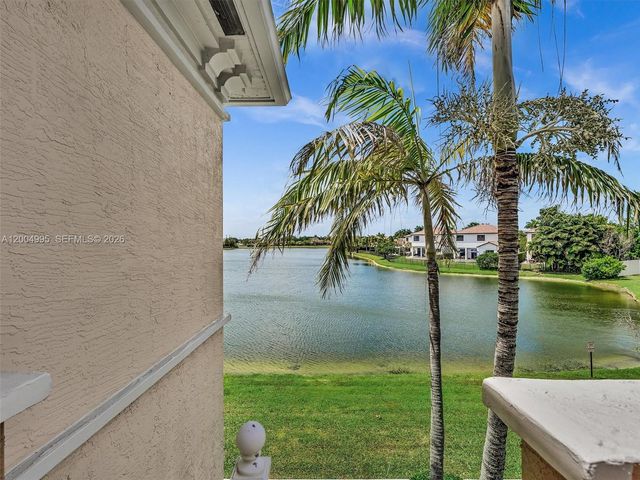 3071 Tortola Way, Cooper City, FL 33024