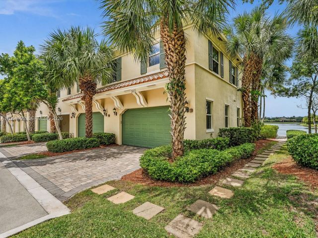 3071 Tortola Way, Cooper City, FL 33024