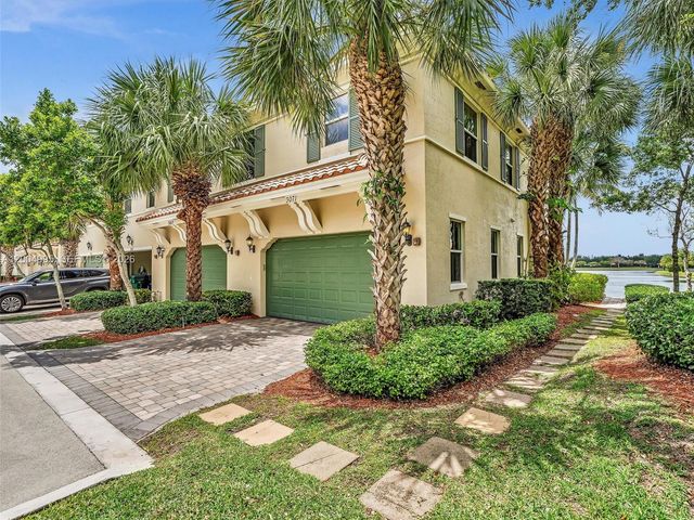 3071 Tortola Way, Cooper City, FL 33024