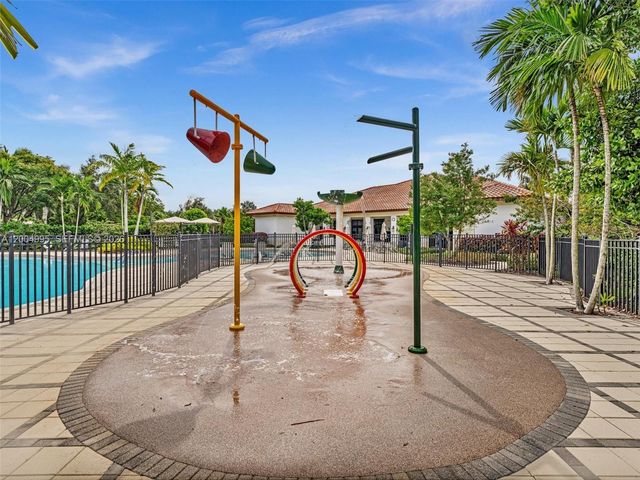 3071 Tortola Way, Cooper City, FL 33024