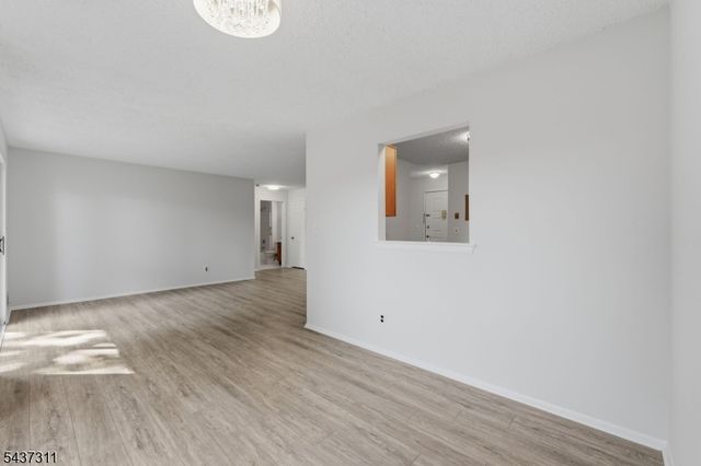 1190 W St Georges Ave, C34 C34, Linden City, NJ 07036