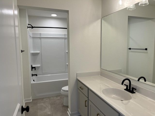 N58W25914 Autumn WAY, Lisbon, WI 53089