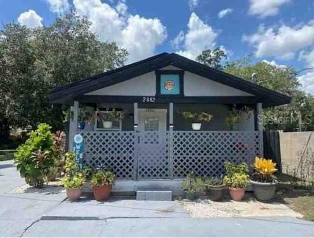 2882 SANFORD AVENUE, Sanford, FL 32773