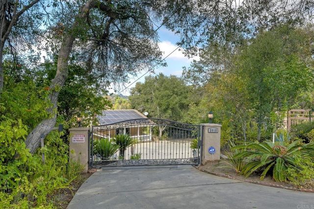 3915 Palomar Drive, Fallbrook, CA 92028