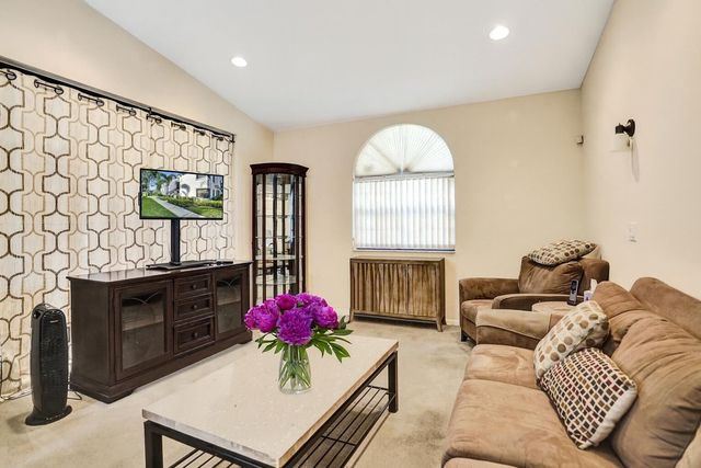 5415 E VERONA Drive I, Boynton Beach, FL 33437