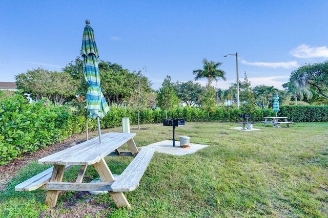 5415 E VERONA Drive I, Boynton Beach, FL 33437