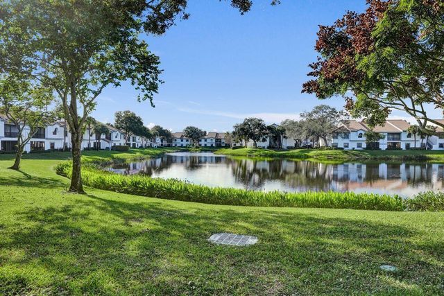 5415 E VERONA Drive I, Boynton Beach, FL 33437