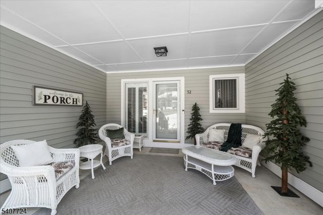 52 Manor Sq, Sparta Twp., NJ 07871