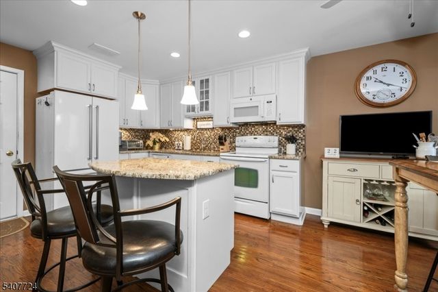 52 Manor Sq, Sparta Twp., NJ 07871