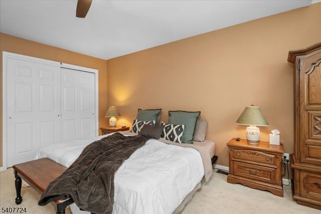 52 Manor Sq, Sparta Twp., NJ 07871