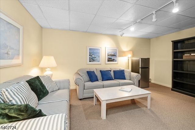 52 Manor Sq, Sparta Twp., NJ 07871