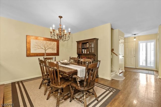 52 Manor Sq, Sparta Twp., NJ 07871