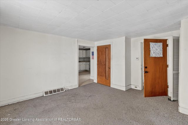 1054 N Cedar Street, Lansing, MI 48906