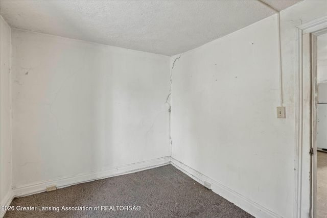 1054 N Cedar Street, Lansing, MI 48906